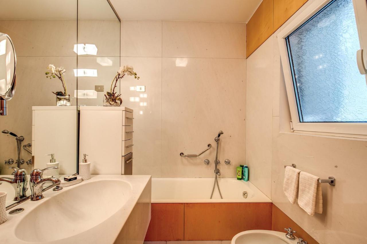 Terrazza Piccolomini: Elegant Apartment Stunning View Over Rome/St Peter'S Dome 外观 照片