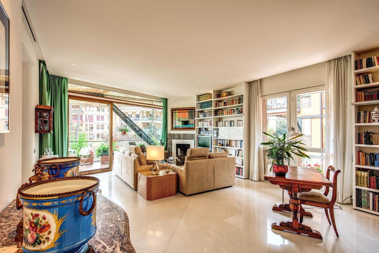 Terrazza Piccolomini: Elegant Apartment Stunning View Over Rome/St Peter'S Dome 外观 照片