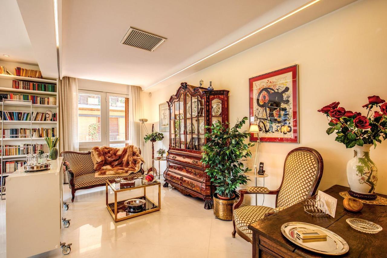 Terrazza Piccolomini: Elegant Apartment Stunning View Over Rome/St Peter'S Dome 外观 照片